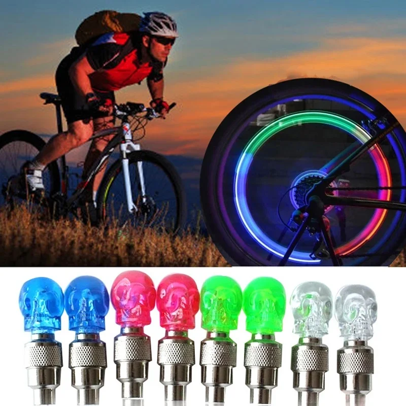 Bouchons de assujetde vélo en forme de tête de mort, lampe stroboscopique, décoration, nuit, route, montagne, vélo, roue, lumière, accessoires, 2 pièces