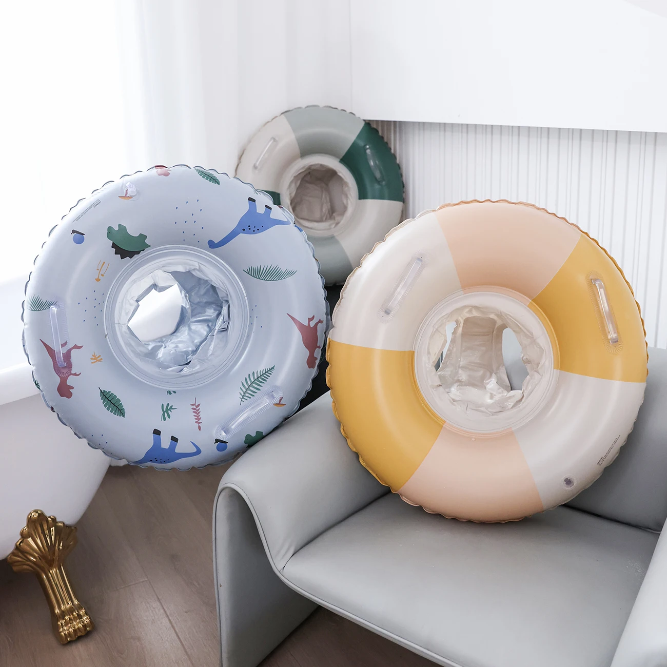 1PC インフレータブル水泳リングプールフロートリング PV - Pool Float Ring Inflatable のレビューと価格