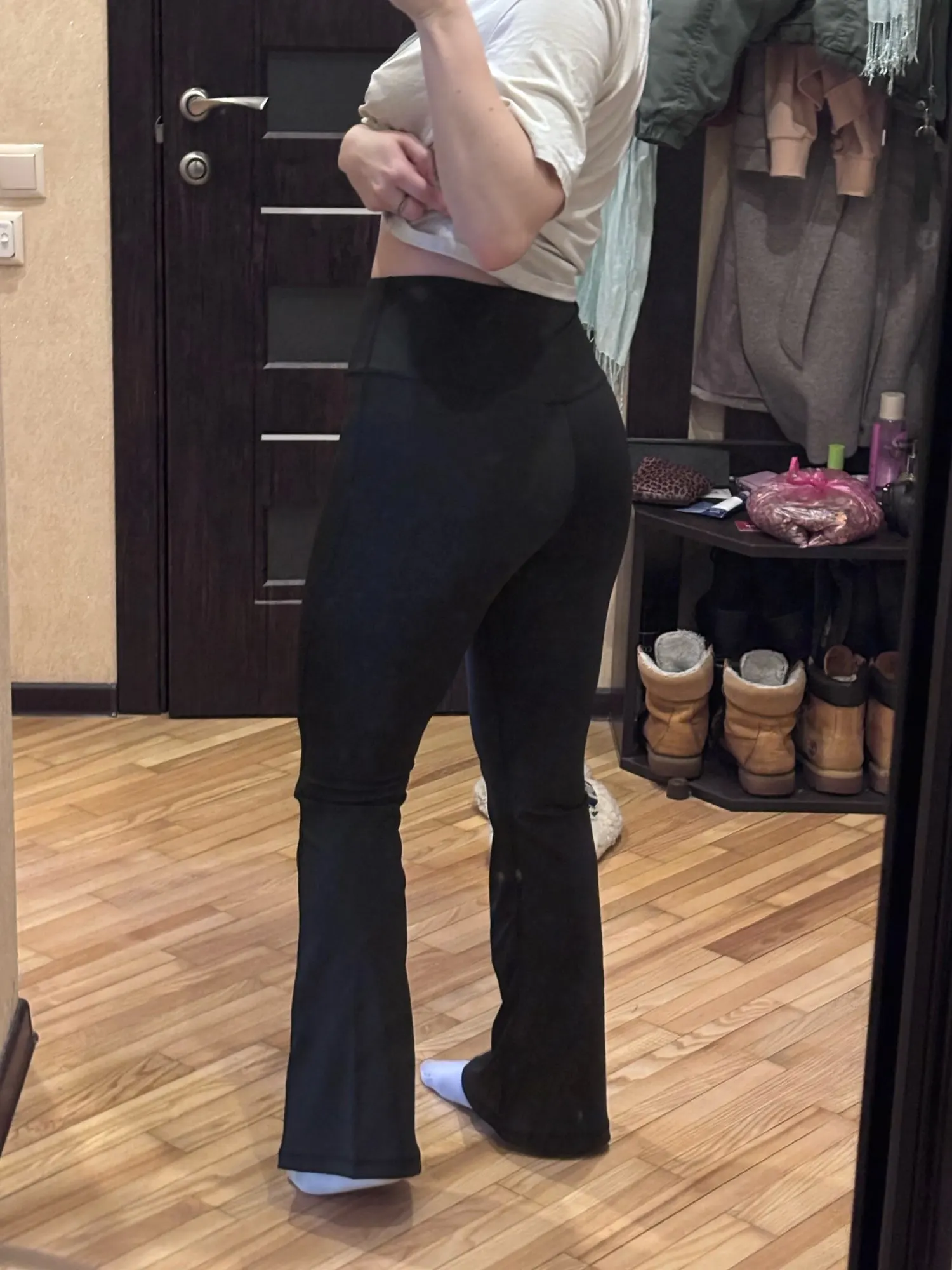 Foto de una compradora con Mallas Campana Sculpt