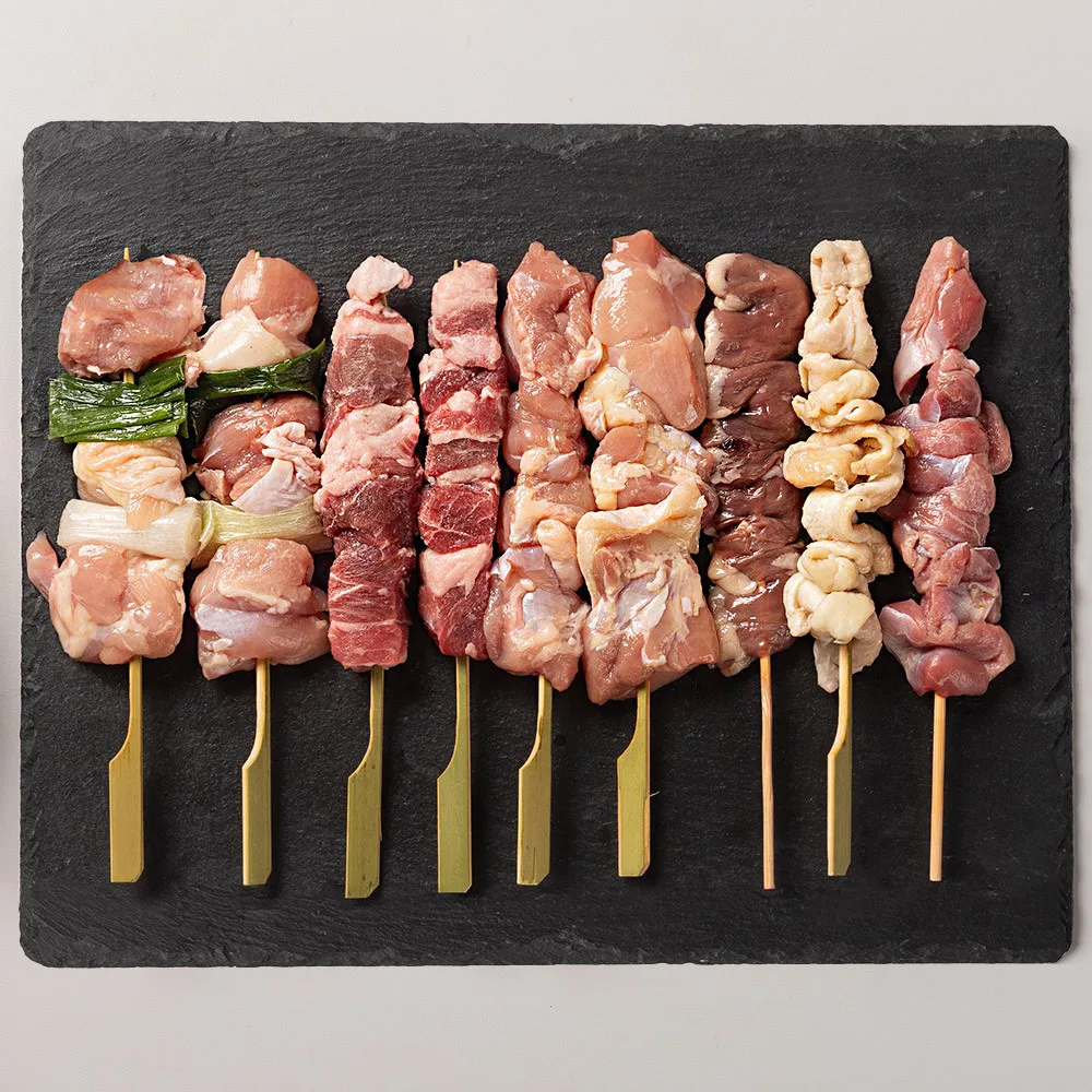 Korean agricultural and fish-made assorted chicken skewers and pork belly salt banks indicated in the detailed description]