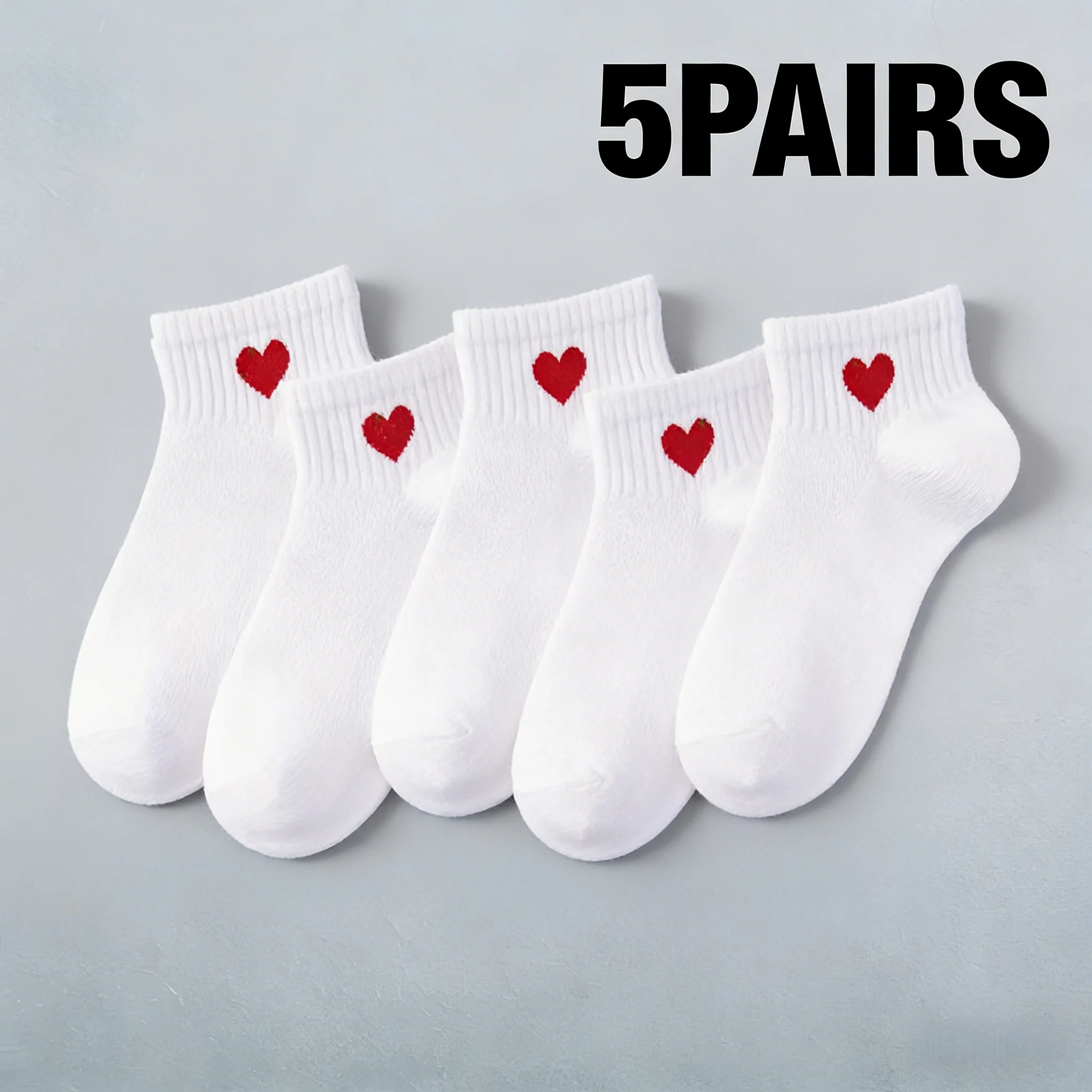 

5 пар супермягких носков с сердечками. Удобный комплект с узором «Любовь» для уютной и стильной одежды.
