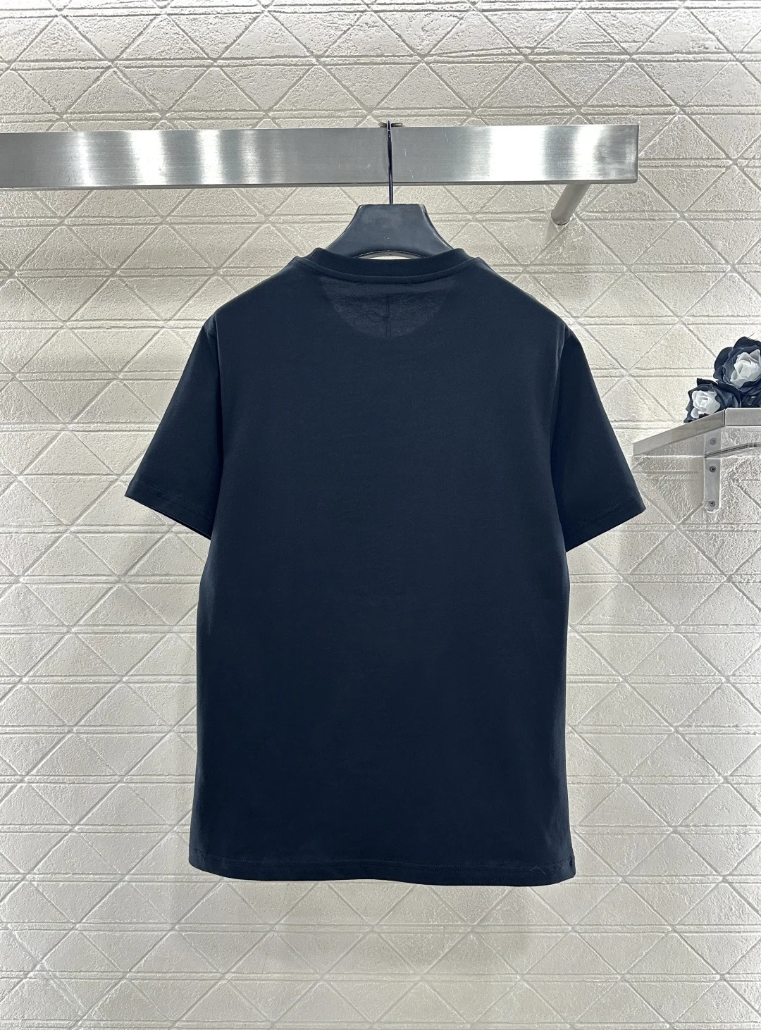 

26 Early Spring New Women's Versatile Fashion Round Neck Short Sleeve T-shirt Loose Large Women's Top