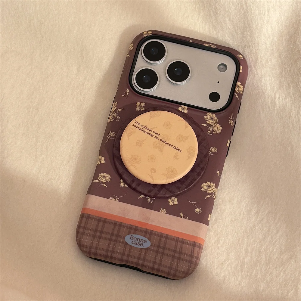 Casing Ponsel Retro Motif Kotak-kotak Cokelat dengan Hiasan Bunga Lucu dan Magnet untuk iPhone 17 16 15 Pro Max 14 13 12 11, Cover untuk Stand Magsafe