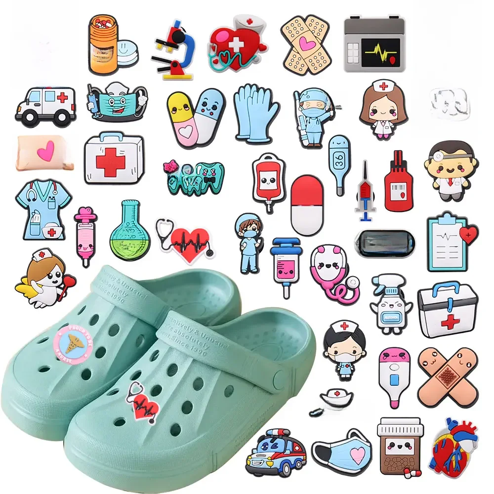 Kit de premiers secours, seringue d'ambulance, infirmière, médecin, thermomètre, stéthoscope, décoration de chaussures en PVC, boucle, breloques, accessoires, cadeau pour enfant, 1 pièce