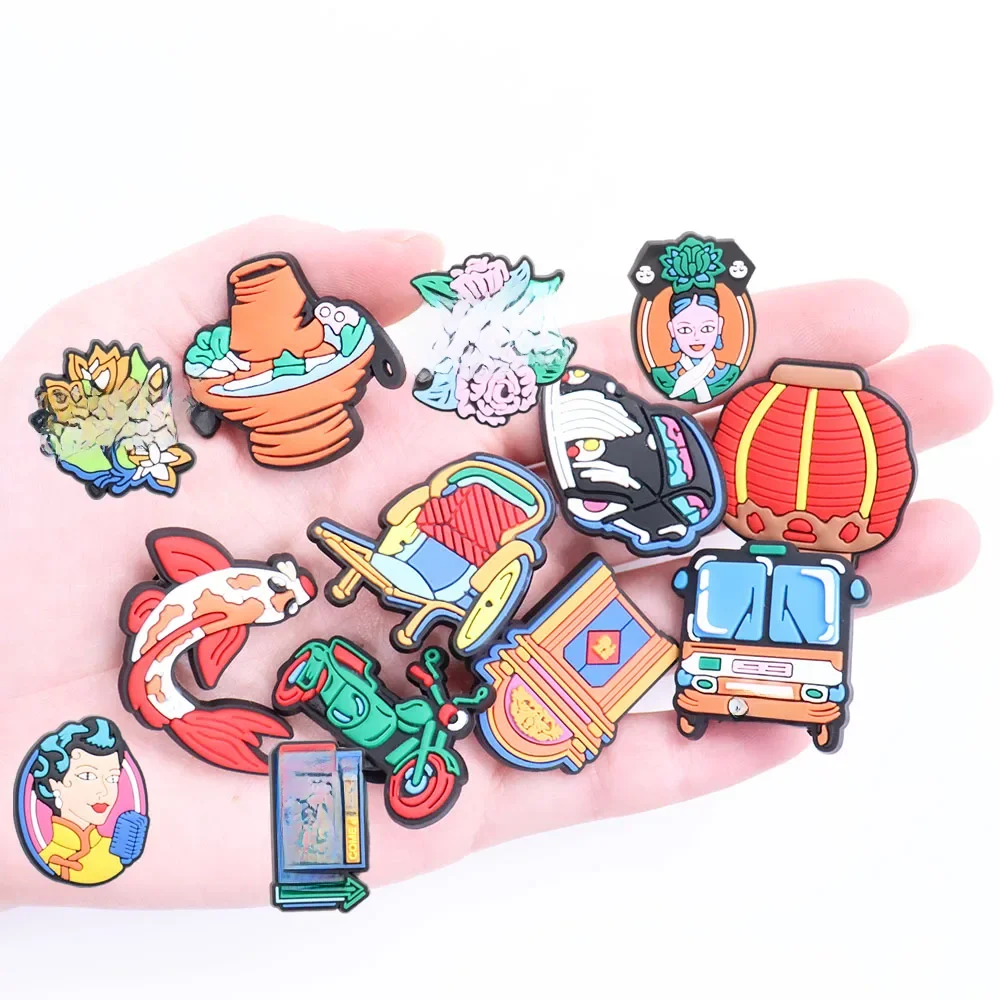 Lanterne classique chinoise pour décorations de chaussures pour enfants, breloques de carpe, accessoires de construction, bracelets de bricolage, cadeau de fête, 1PC