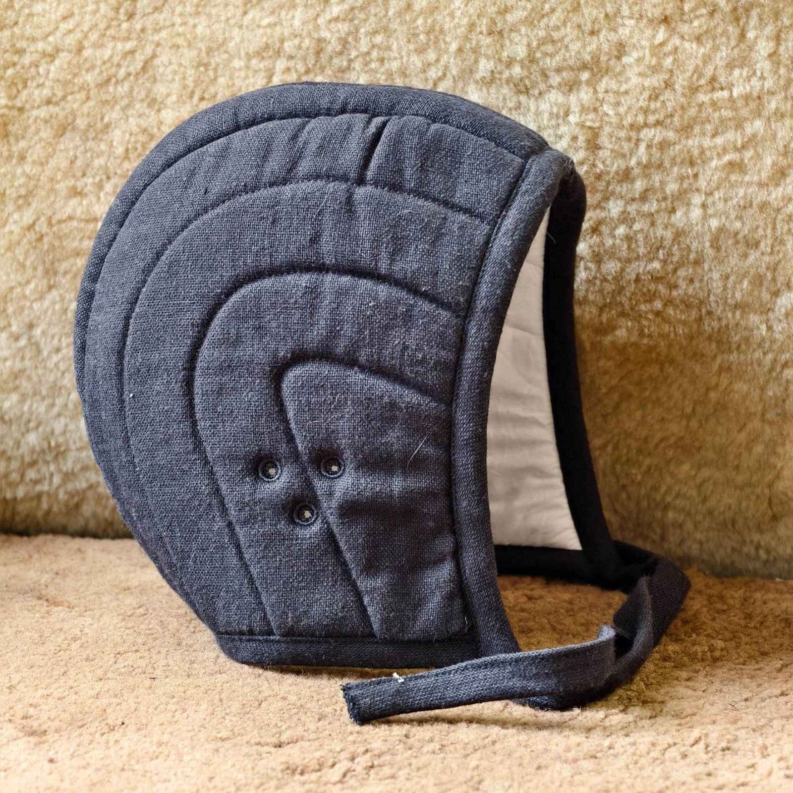 Arming Cap Comfortable Fit Padded Helmet Liner Breathable Quilted Linen Cap for Historical Swordsmanship Practitioners