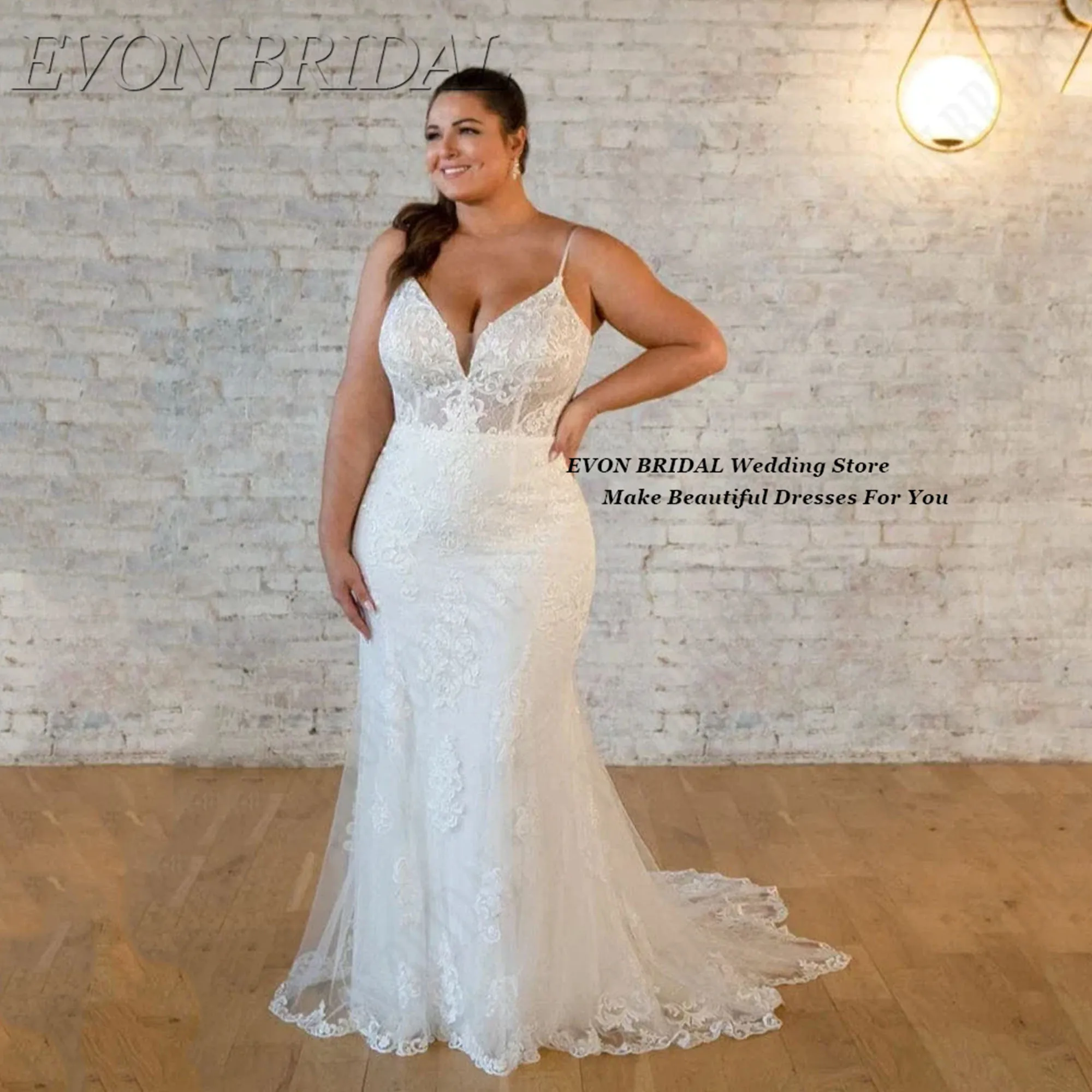

2025 New Wedding Dress Plus Size Lace Backless Party Gown With Small Train Appliques Mermaid Bride Dress EVON BRIDAL Customized