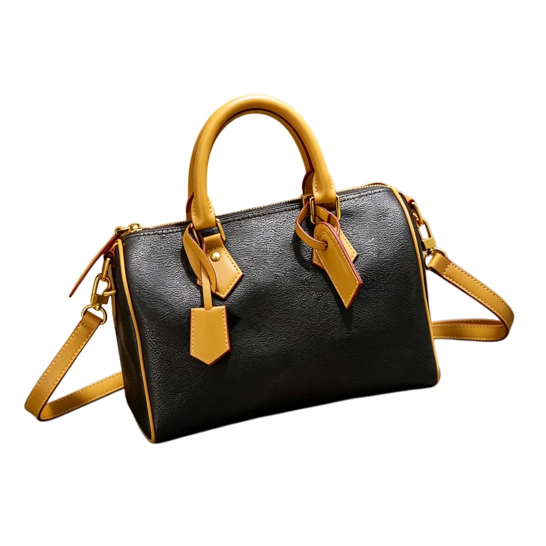 71-2026 New Women Classic Luxury High Quality Tote Bag Shoulder Bag Commuter Y2K. Dimensions: 25 x 15x 15 cm