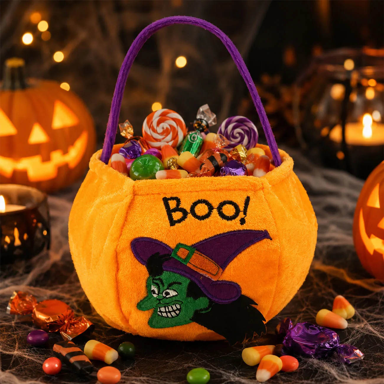 1 Stück Halloween Plüsch-Süßigkeitentasche Trick-or-Treat-Korb mit Tragegriff 4 Cartoon-Designs für Partygeschenke – Detail 3