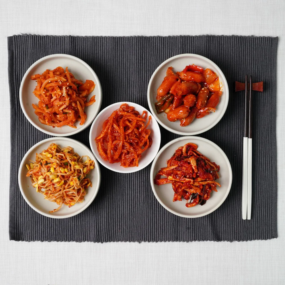 [Same-day production] Rice Thief’s handmade side dish 5-piece red set (stir-fried sausage and vegetables/stir-fried raw radish/dried radish/spicy raw radish/spicy red bean sprouts)