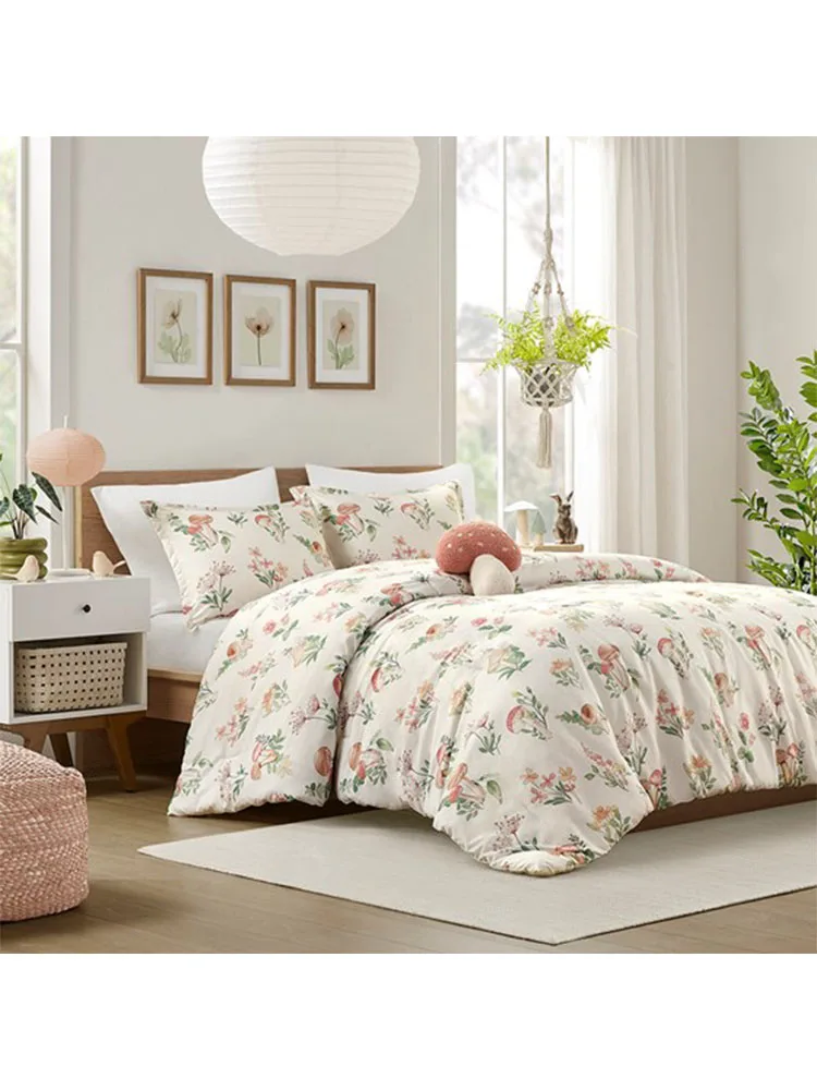 

Full/Queen Mushroom Garden Comforter Set "