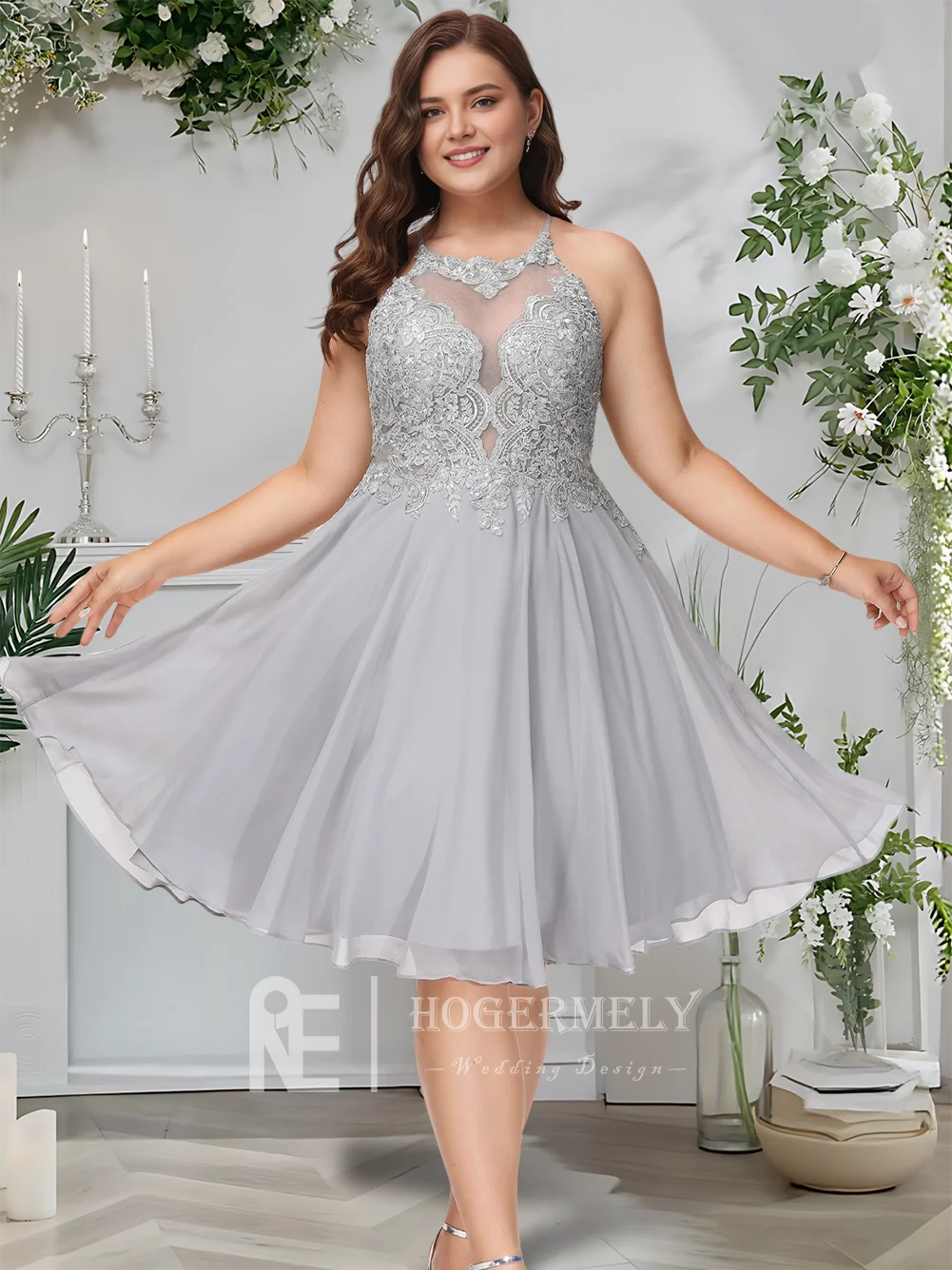 

A Summer Silver A-Line Scoop Knee-Length Lace Chiffon Homecoming Dress With Sequins Cocktail Prom Dresses For Wedding Party​