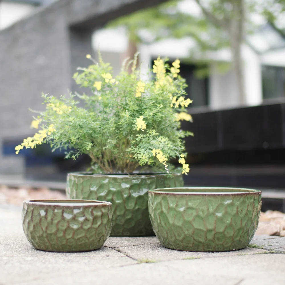 Grote ronde betonnen bloempot, 3 Ø 38,1/30,5/25,4cm handgemaakte geglazuurde keramische plantenpotten set, groene hamerpatroon afwerking, ademende kleipot met drainagegaten, niet geschikt voor huizen,