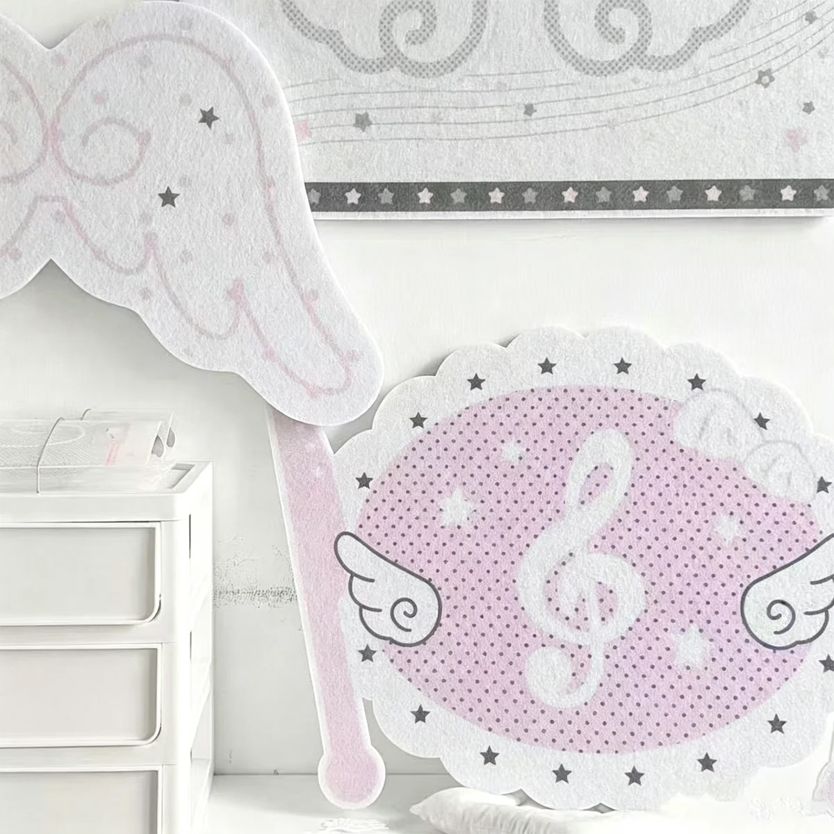 Kawaii Koreanische Ins-Style Messer-Gabel-Flügel Spezialform Filztafel Bar Pain Board Hintergrund Fotowand Bohrfreie Dekorative Tafel – Detail 3