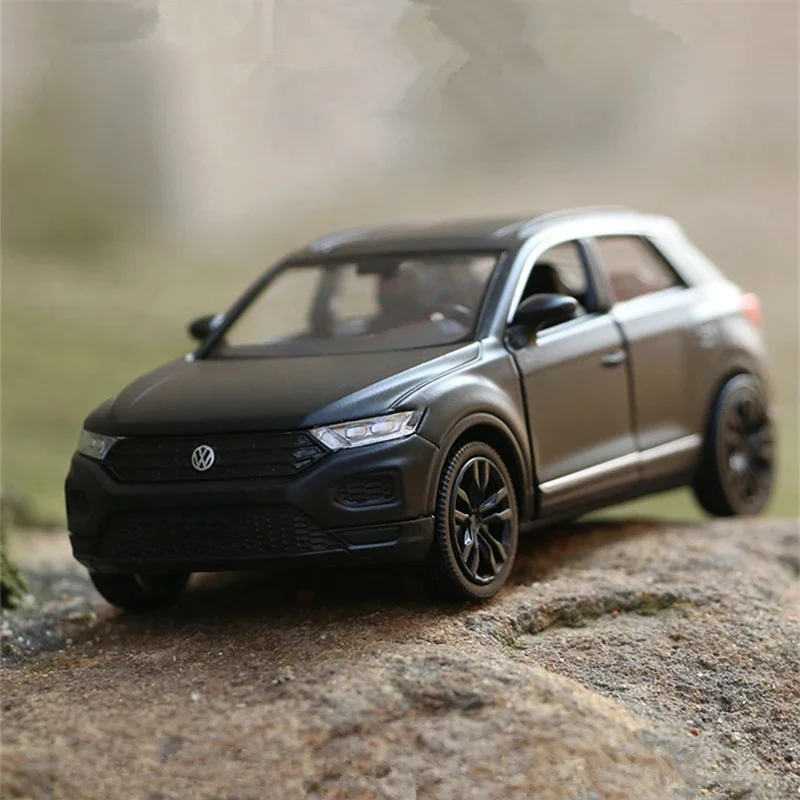 1:36 Volkswagen T-ROC SUV modèle de voiture en alliage moulé sous pression en métal jouet véhicules modèle de voiture Simulation Collection cadeaux pour enfants décoration