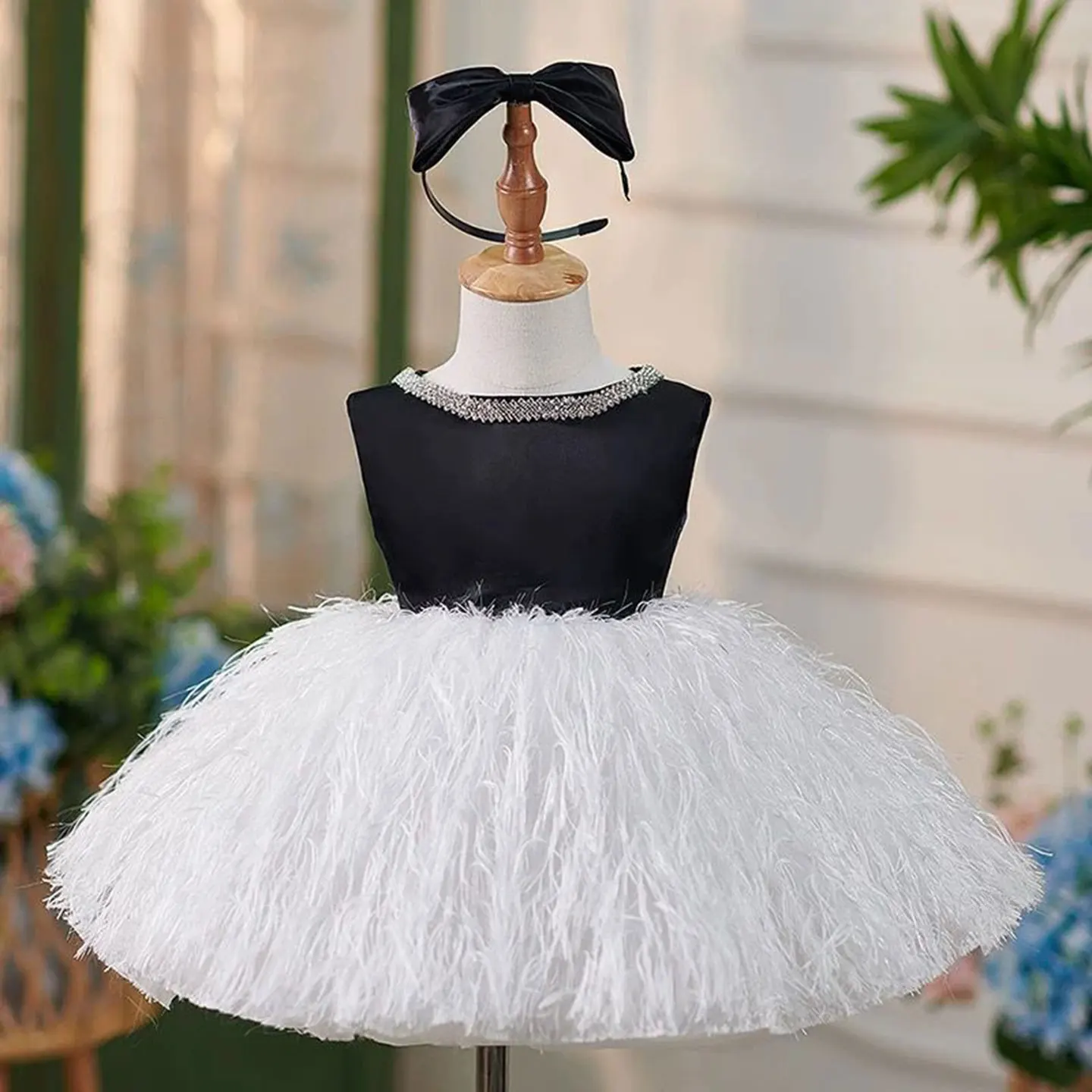 

Dreamy Vow J420 Стильное черное, розовое, белое платье для маленьких девочек, атласная юбка без рукавов с жемчужной отделкой, бальное платье длиной до колена