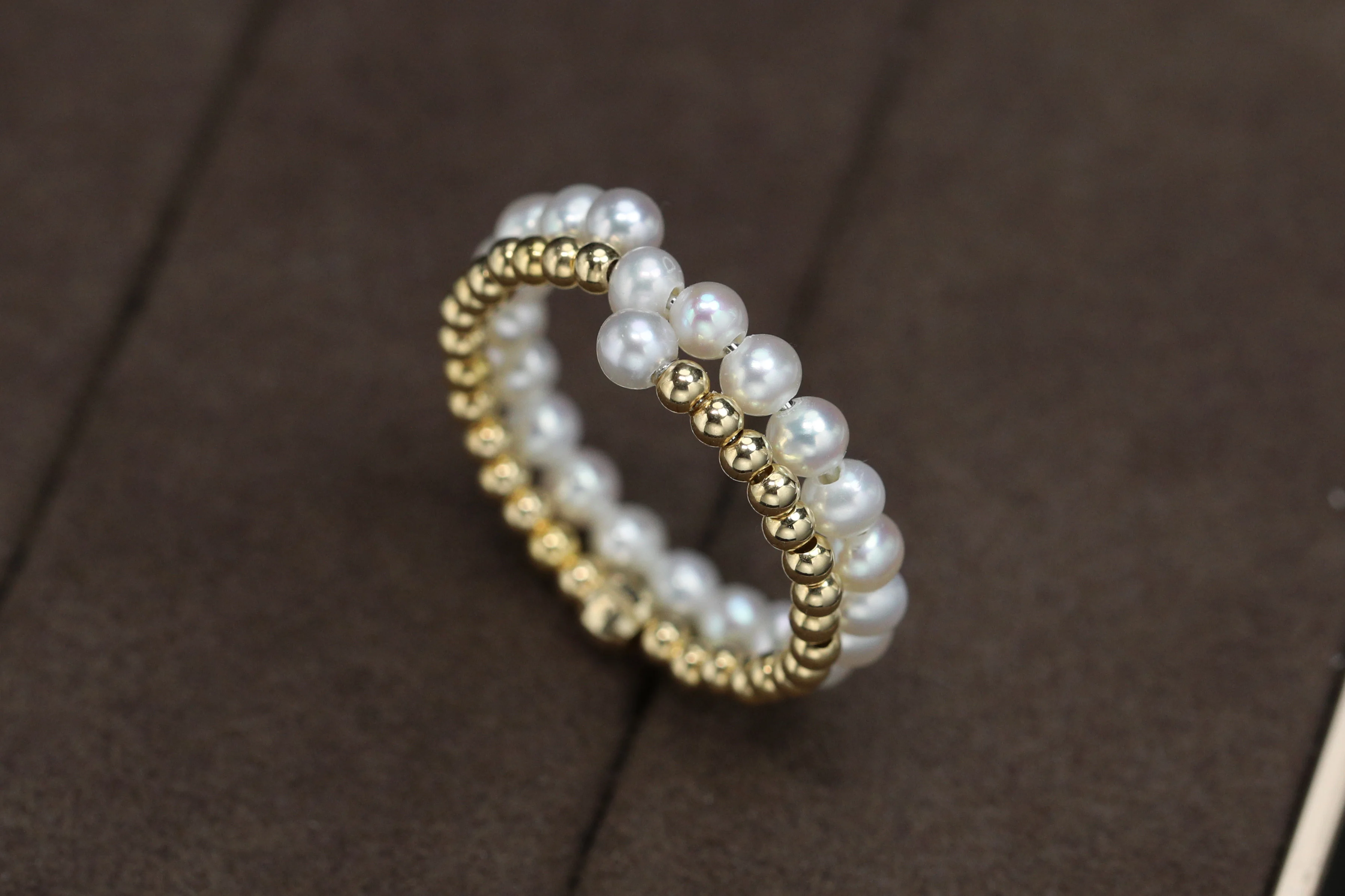 

18k gold Freshwater Peral Ring