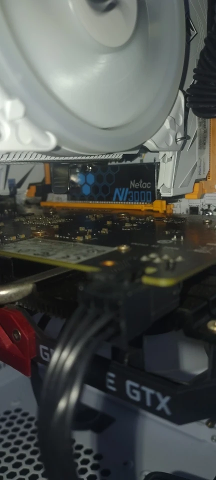 Netac NVMe SSD M2 1TB 2TB 500GB 250GB 3500MB/s SSD PCIe3.0 M.2 2280 SInternal Solid State Drives Disk NV3000 for Laptop Desktop photo review