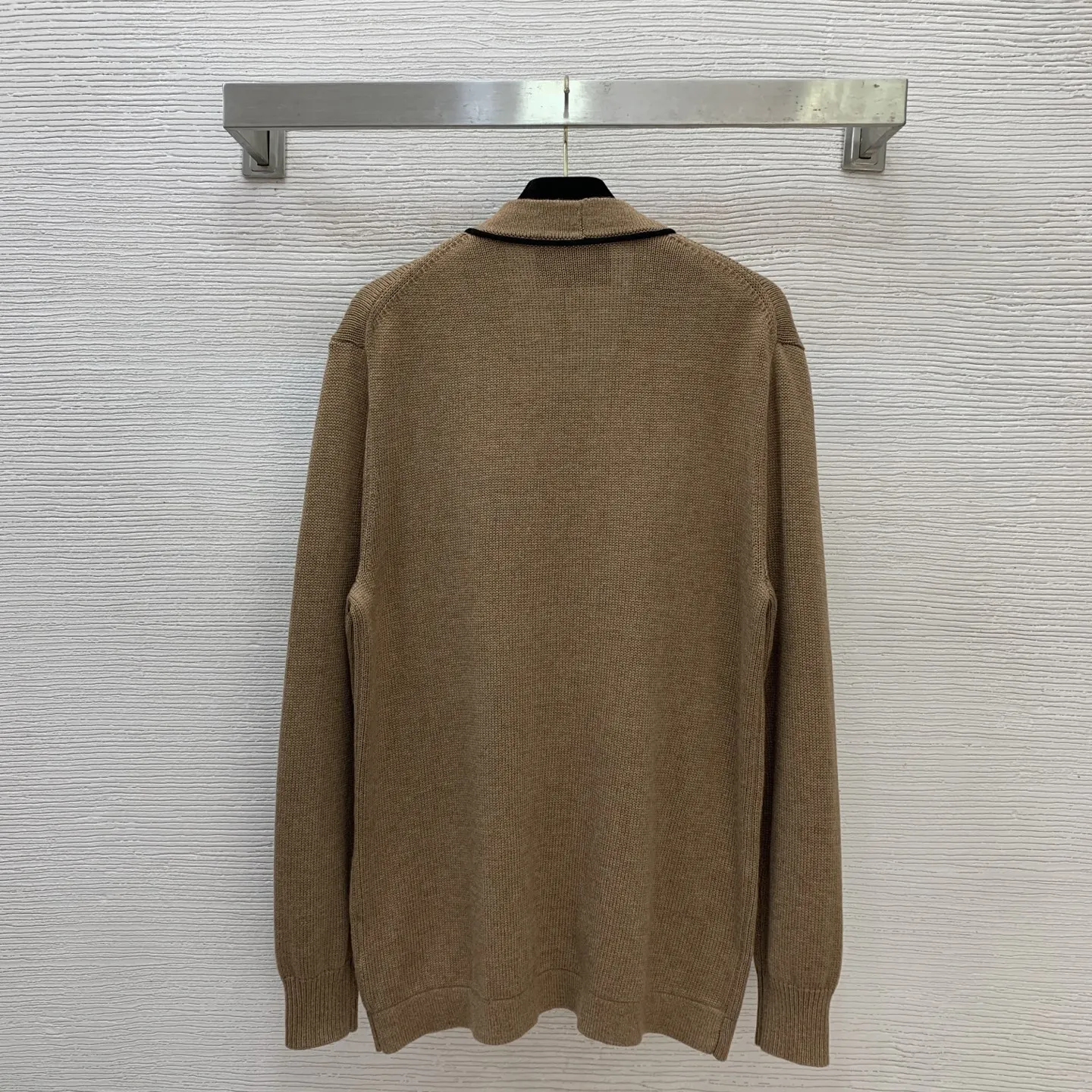 

Autumn and winter women's color-blocked edge loose long-sleeved V-neck knitted cardigan top SU245