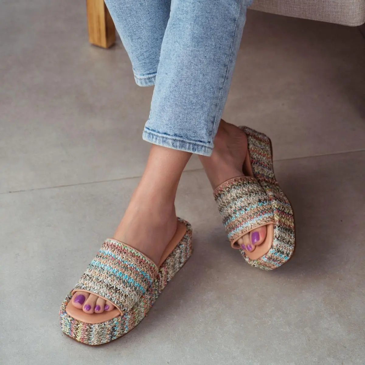 Summer Open Toe Women Flat Wicker Slippers Runway Designer Thick Sole Knit On Female 2023 New Style Flat Vacation Beach Slippers