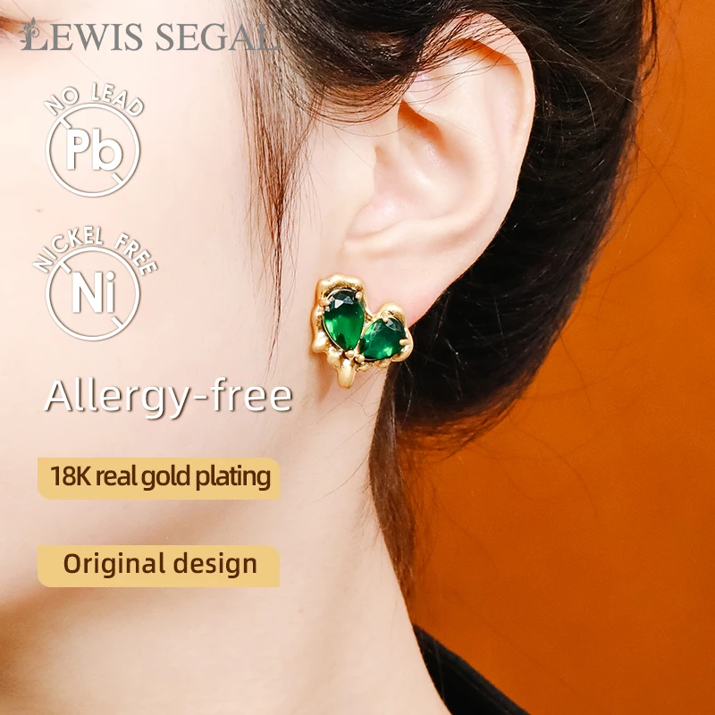 LEWIS SEGAL Small Vintage Emerald Heart Stud Earrings For Women Independent Girl Medieval Style Fine Jewelry 18K Gold Wedding