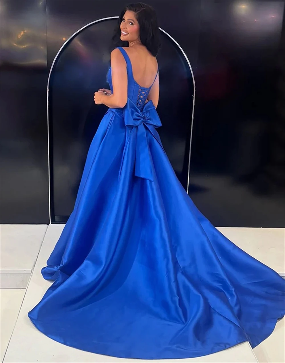 Sansa personalizado zafiro azul perlas A-line arco Spaghetti Strap vestido De graduación sin mangas Vestidos De Noche hasta el suelo Noche