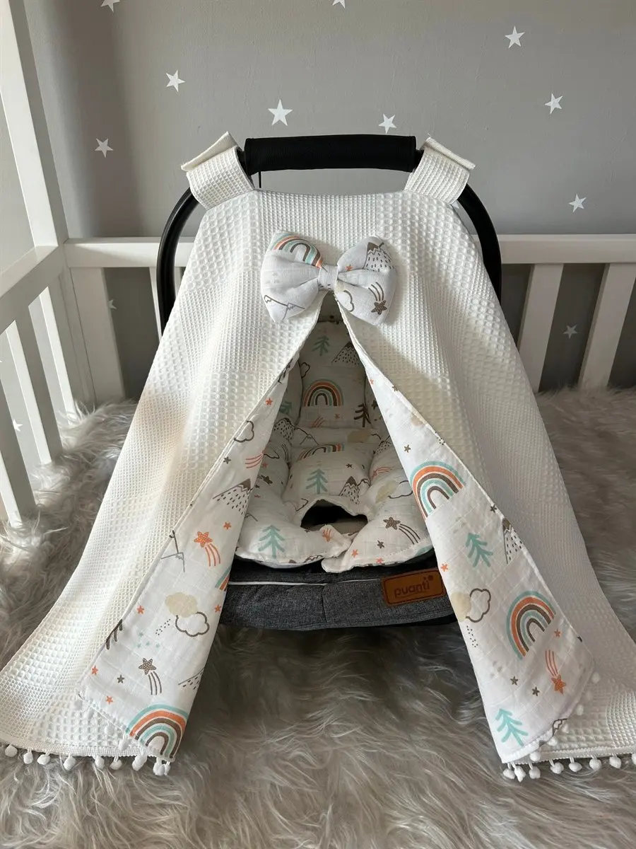 

Handmade White Waffle Pique and Muslin Mountain Pattern Design Pompom Stroller Cover and Stroller Cushion