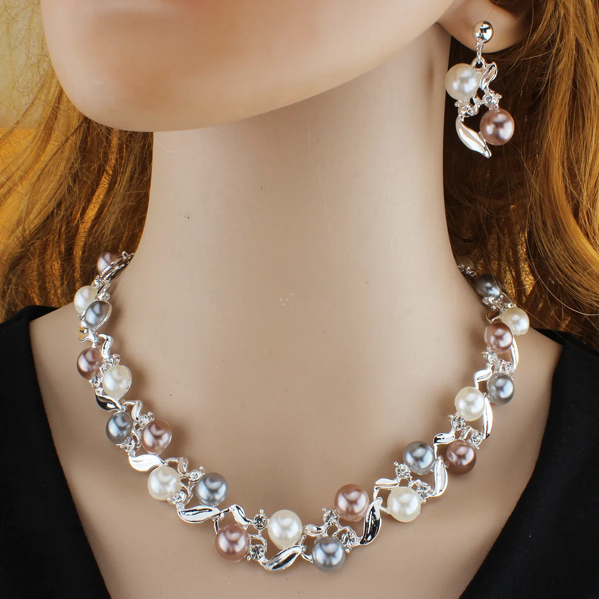 Thumbnail 4 - #29 Trending Statement Jewelry Sets Right Now