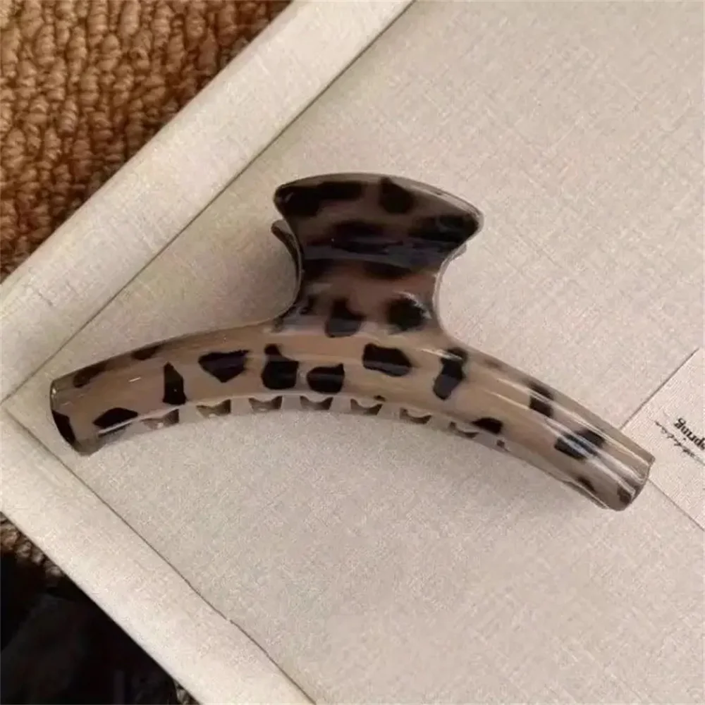 2Pcs/set Elegant Large Size Shark Clip Hair Claw for Women - Large Capacity, Non-Slip Grip, Strong Hold for Thick Hair image 6