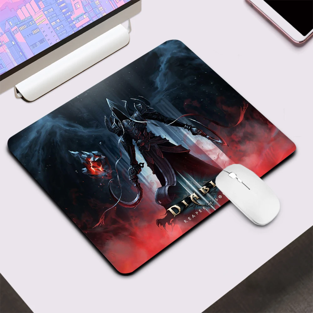 Diablo 3 Small Gaming Mouse Pad Computer Office Mousepad Silicone Keyboard Pad Desk Mat PC Gamer Mouse Mat XXL Laptop Mausepad