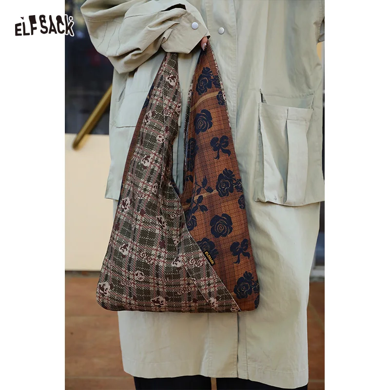 

ELFSACK 2025 Winter New Arrivals Y2K Vintage Casual Stripe Fabric Bow Graphic Patchwork Tote Bag For Women