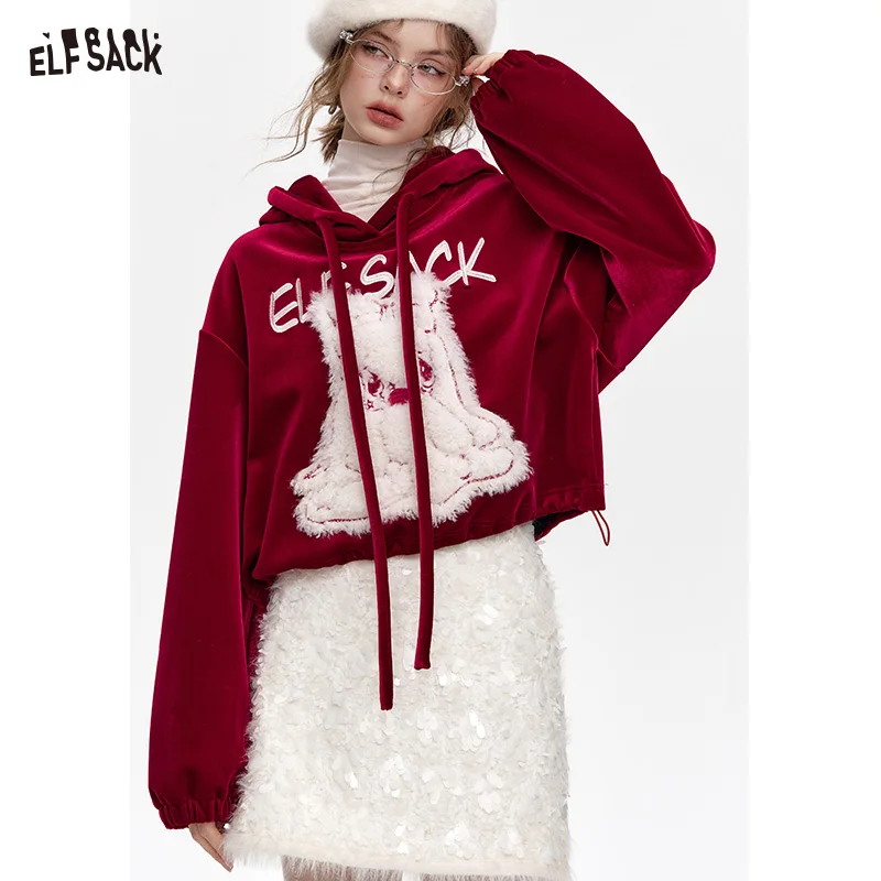 ELFSACK 2024 Winter New Arrivals Y2K New Year Red Rabbit Printed Velvet Short Hoodie for Women