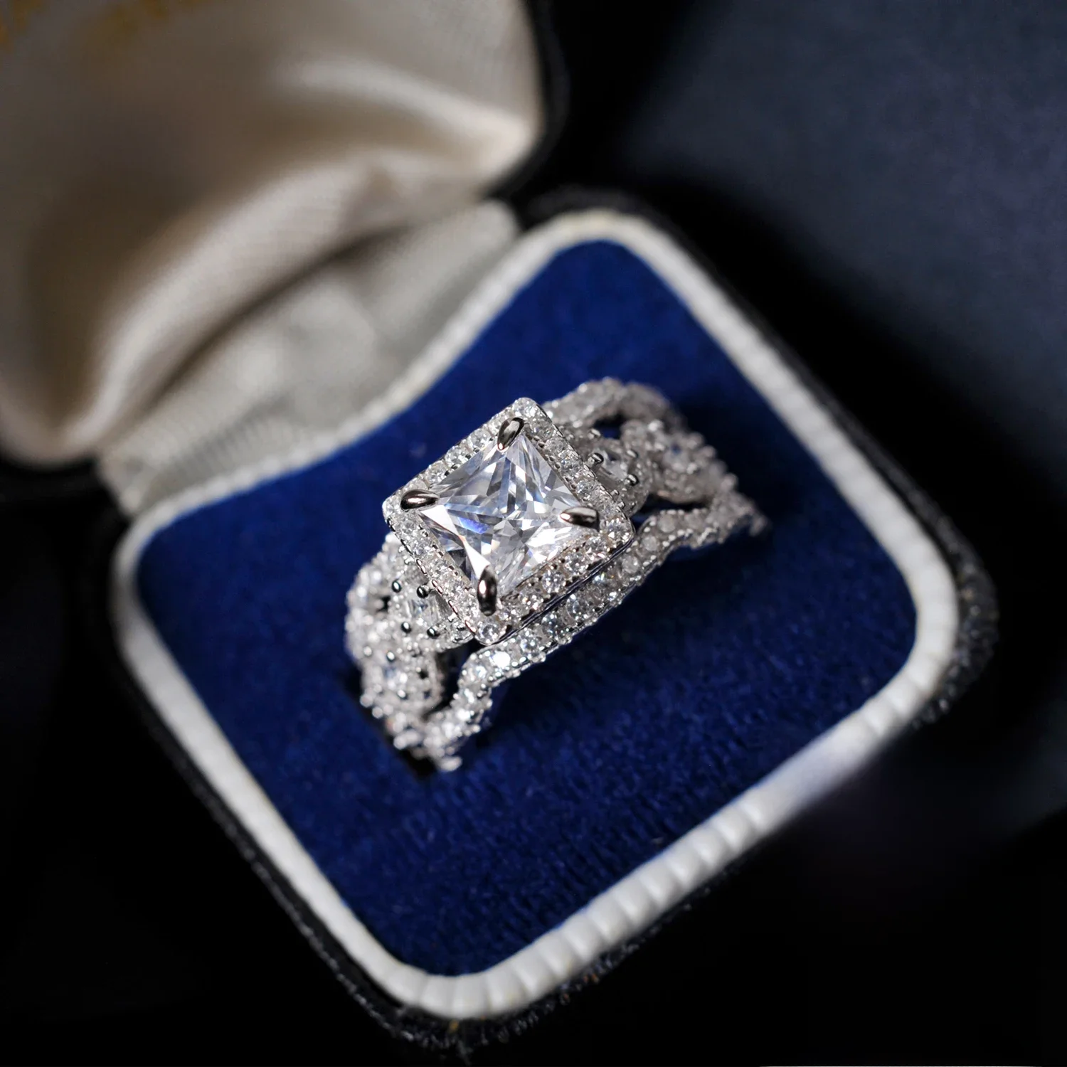 Potiy 3-częściowy zestaw pierścionków zaręczynowych i ślubnych z srebra próby 925 dla kobiet, 2.9ct, szlif princess, AAAAAA CZ, modna biżuteria — zdjęcie 2