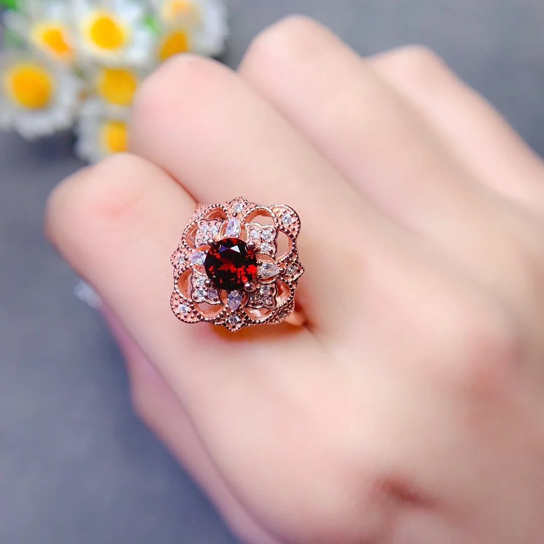 KJJEAXCMY Girls' Pure Natural 6x6mm Red Garnet Ring 925 Pure Silver Plated 18K Rose Gold Japanese Korean Style Gift for Girlfrie