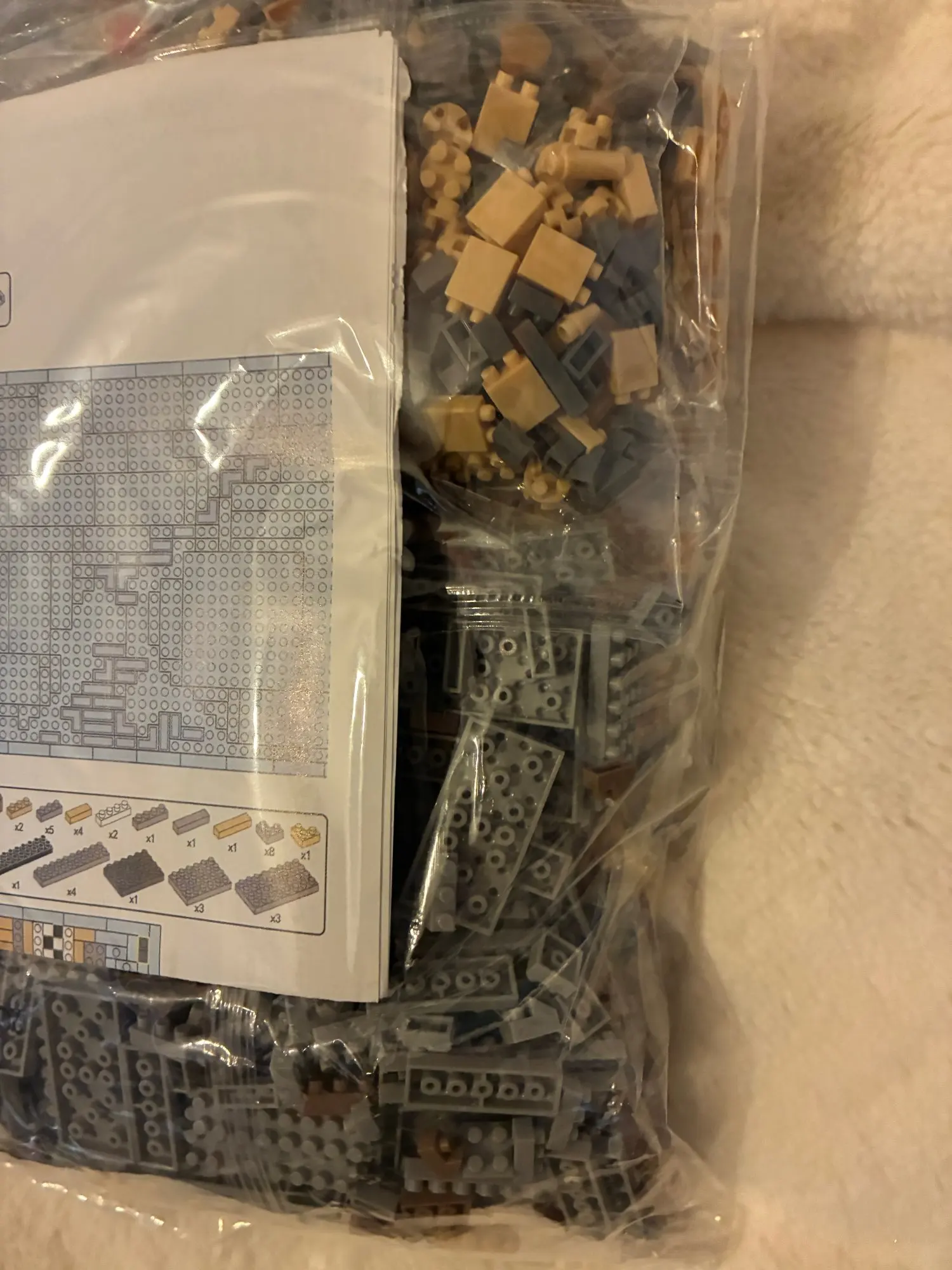 2700+pcs Wizardry Castle Micro Size Blocks Sets Gothic Building DIY Bricks Model for Kids Adults Christmas Gifts Room Ornaments photo review