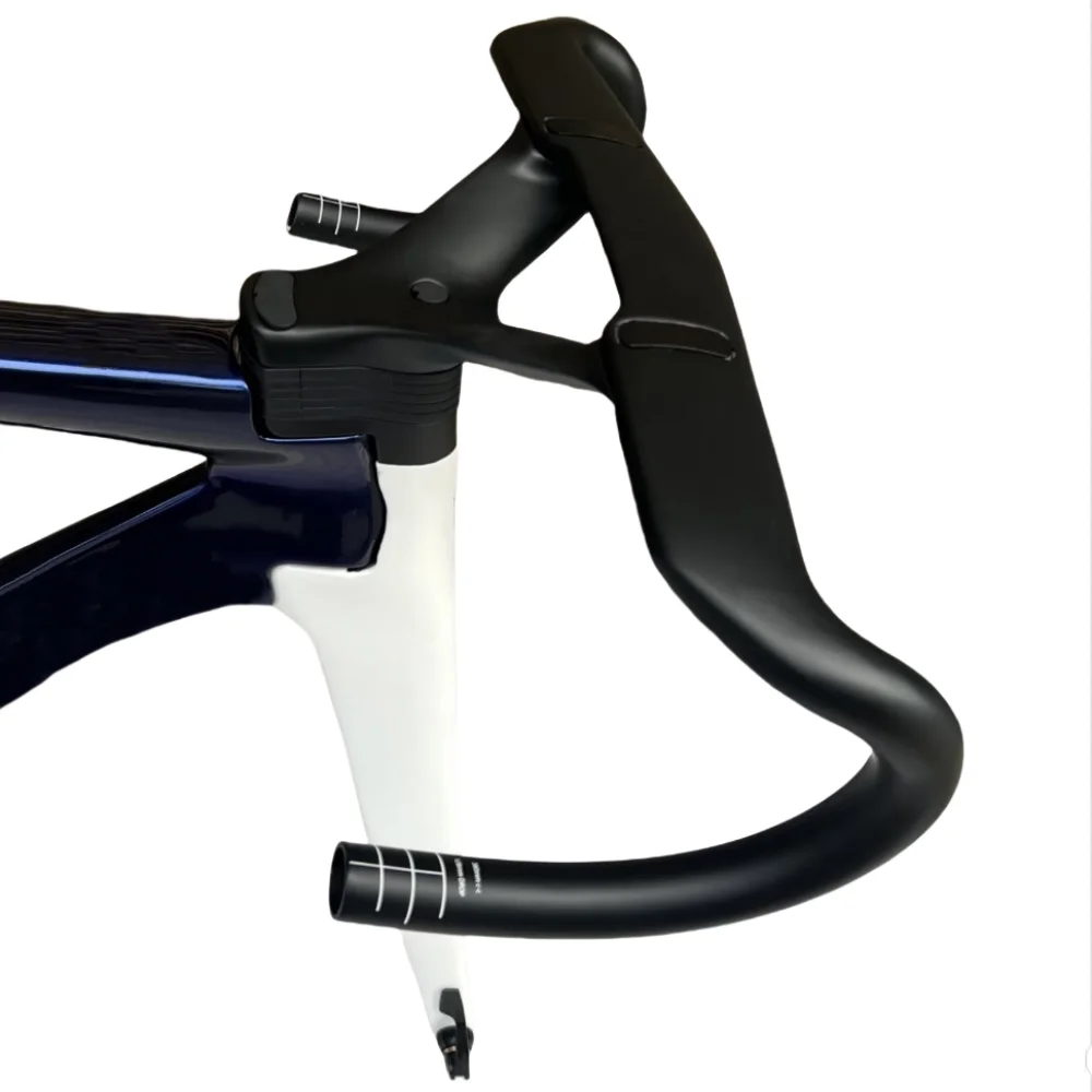 

Road Carbon Bike Frame Di2/Mechanical BB79 Compatible Lightweight Racing Bicycle Frameset Full Internal Routing EU DPD White