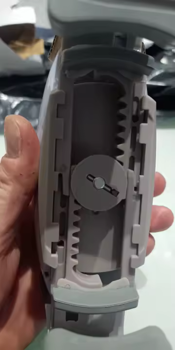 פותחן צנצנות חשמלי EasyOpen Pro