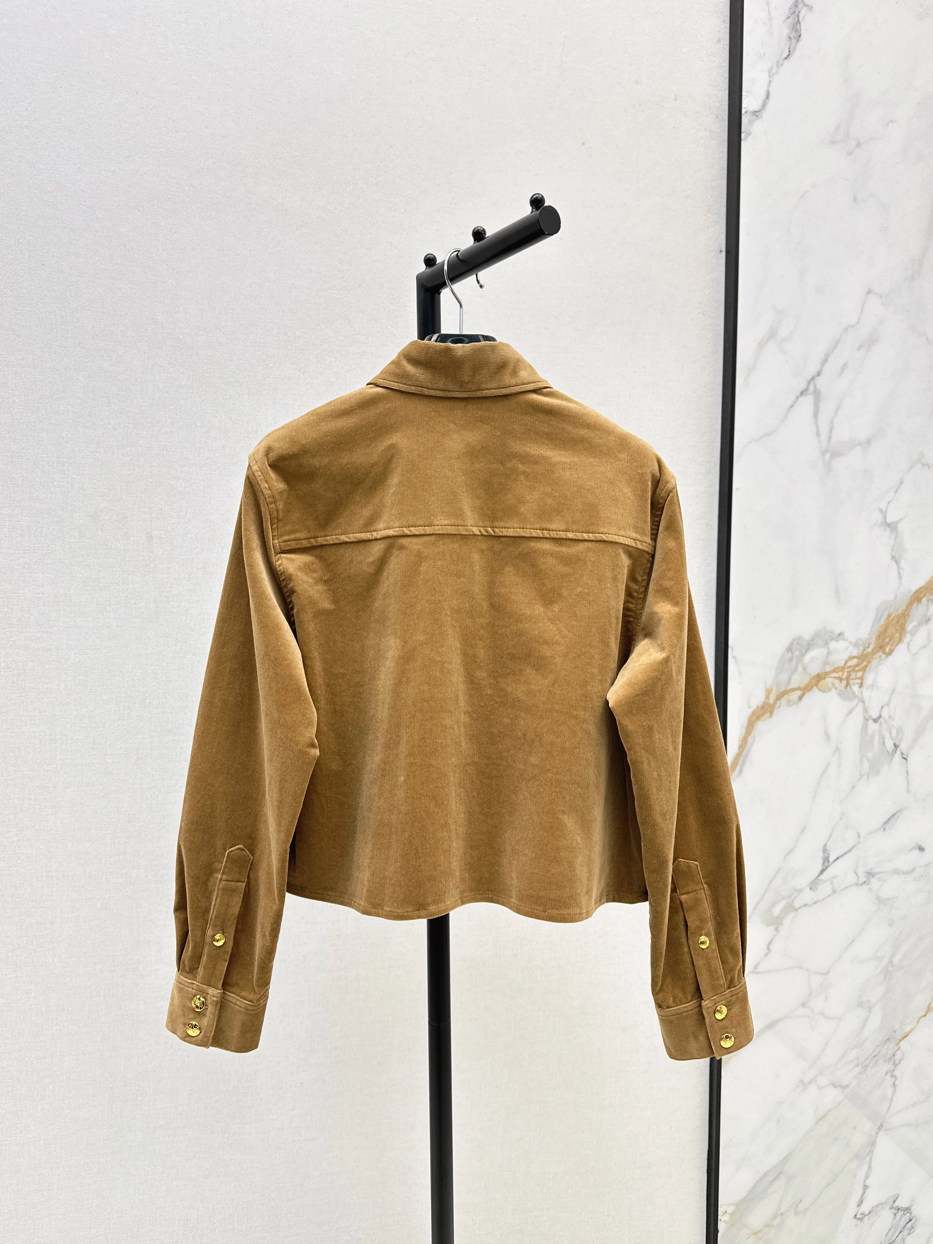 

High quality autumn and winter women's corduroy short shirt SU97