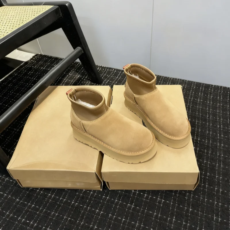 

Женские короткие зимние ботинки на толстой подошве осень/зима 2021, SU80