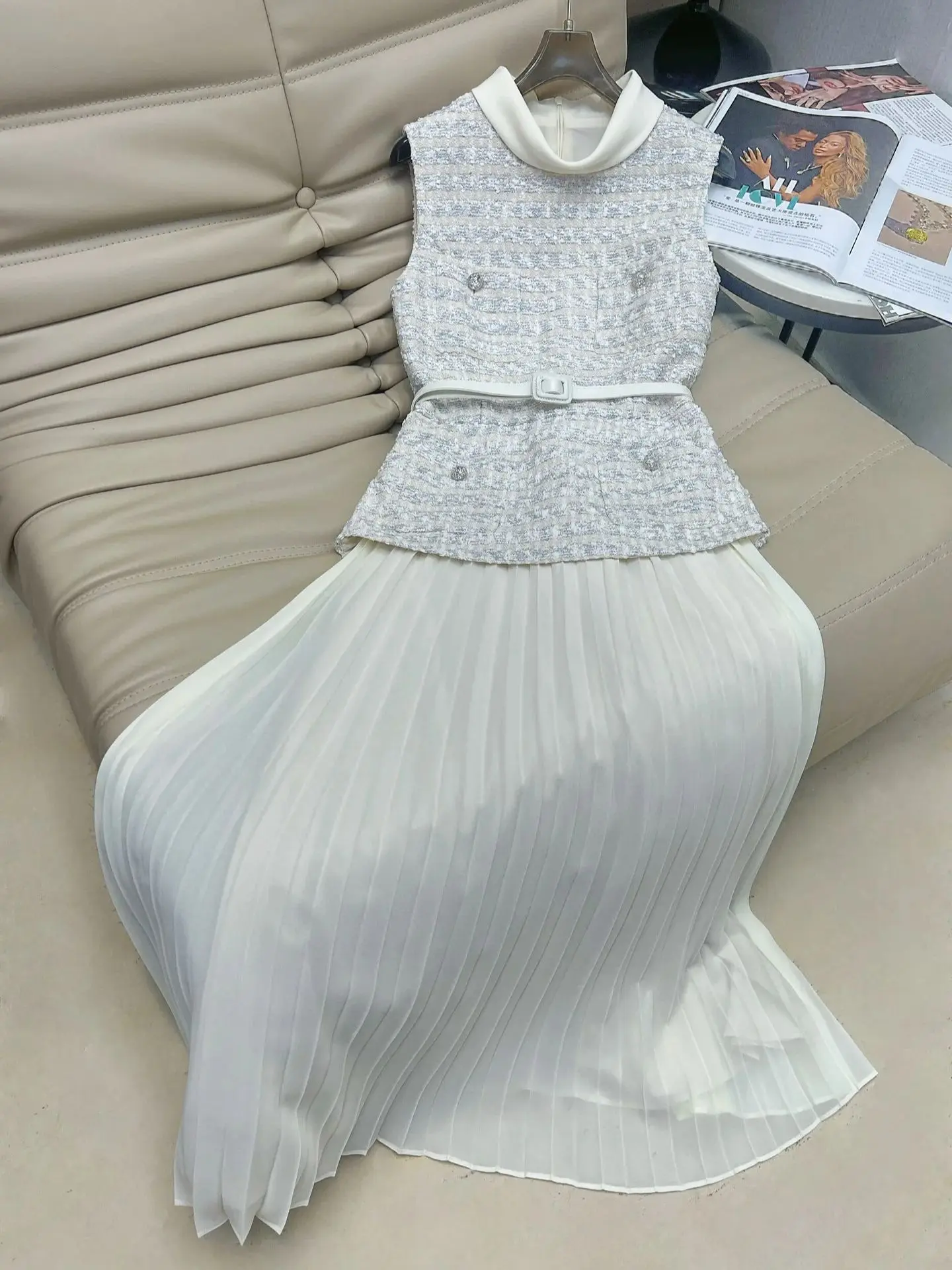 

Elegant classic feminine women's waist flattering sleeveless two-piece dress