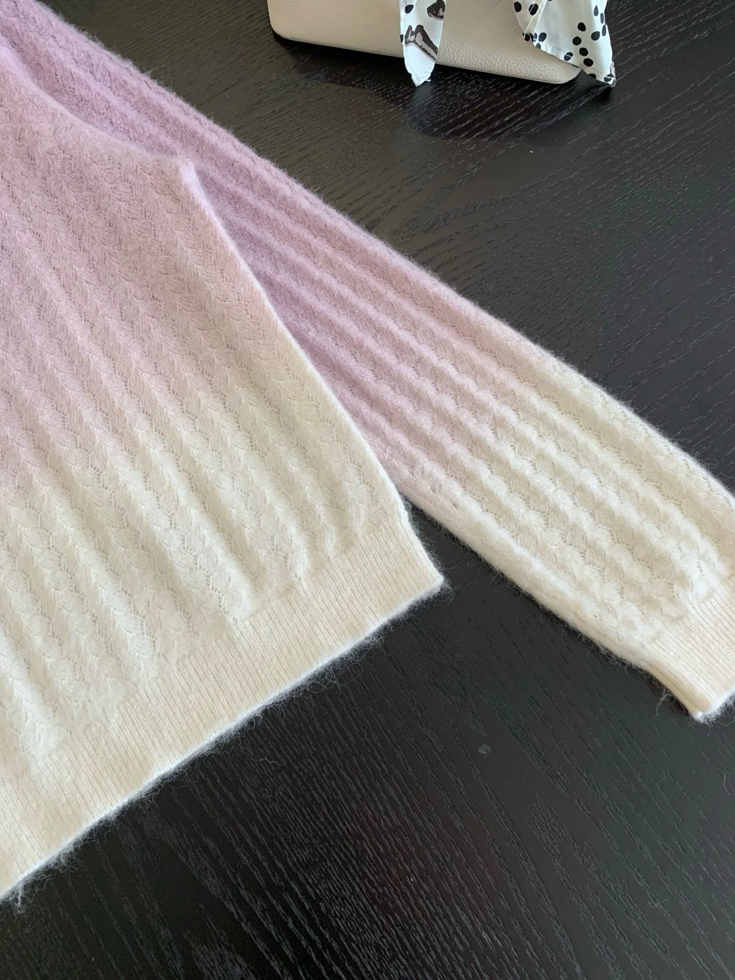 بلوفر نسائي فاخر من الصوف المحبوك باللون الأرجواني المتدرج للخريف والشتاء #5