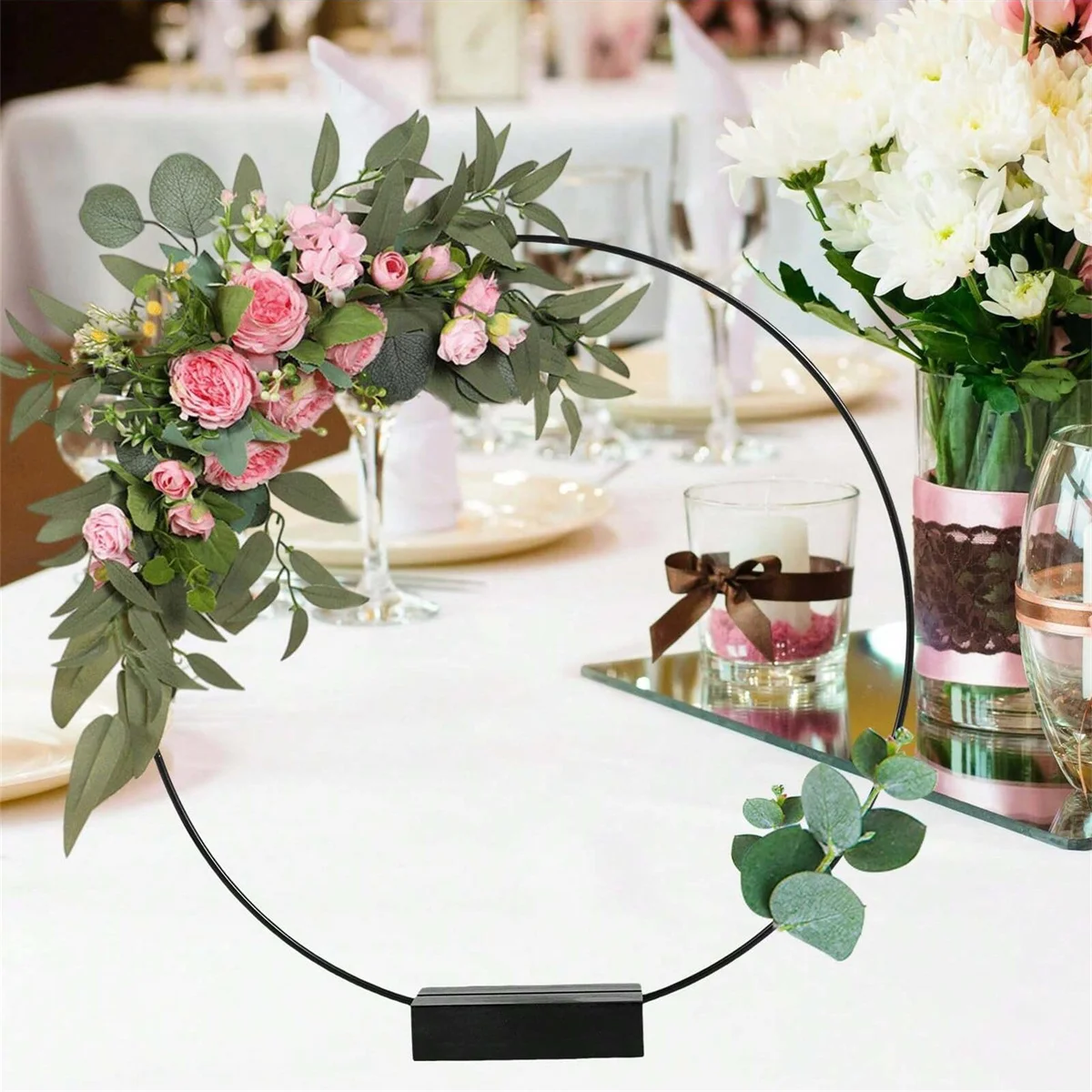 10 Stück florale Reifen-Mittelstücke mit Ständer für Tisch, Metall-Mittelstücke, 10/12 Zoll goldene Kreis-Mittelstücke für Hochzeitsempfang – Detail 8