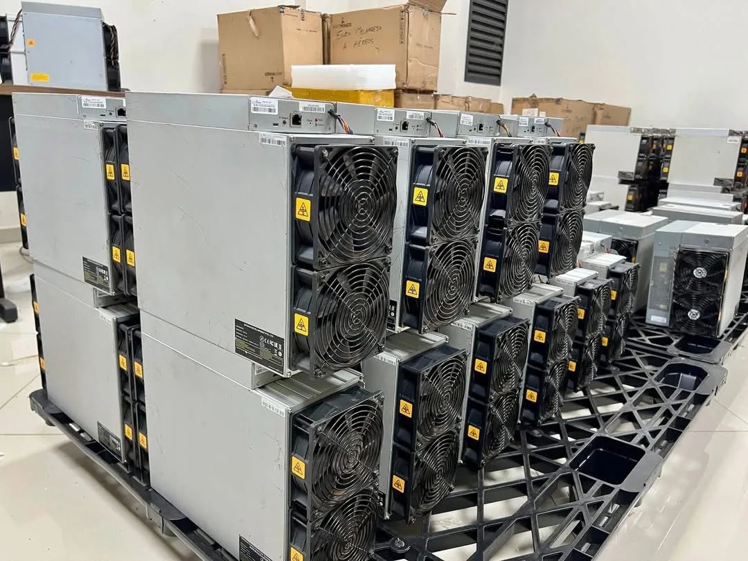 Bitmain Antminer Z15 Pro 840K ZEC ZEN Crypto Asic Miner Z15Pro 420K Equihash Mining Machine Z11