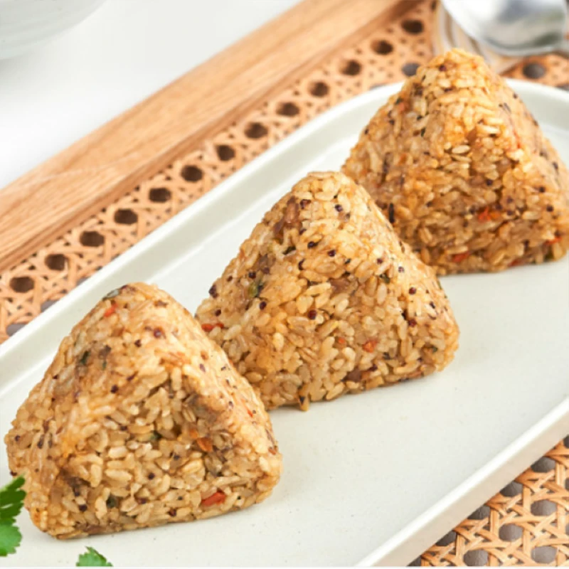 단백질주먹밥 갈릭닭불고기 110g / 윤형빈의 직화황금 단백질주먹밥 /아침대용 / 고단백