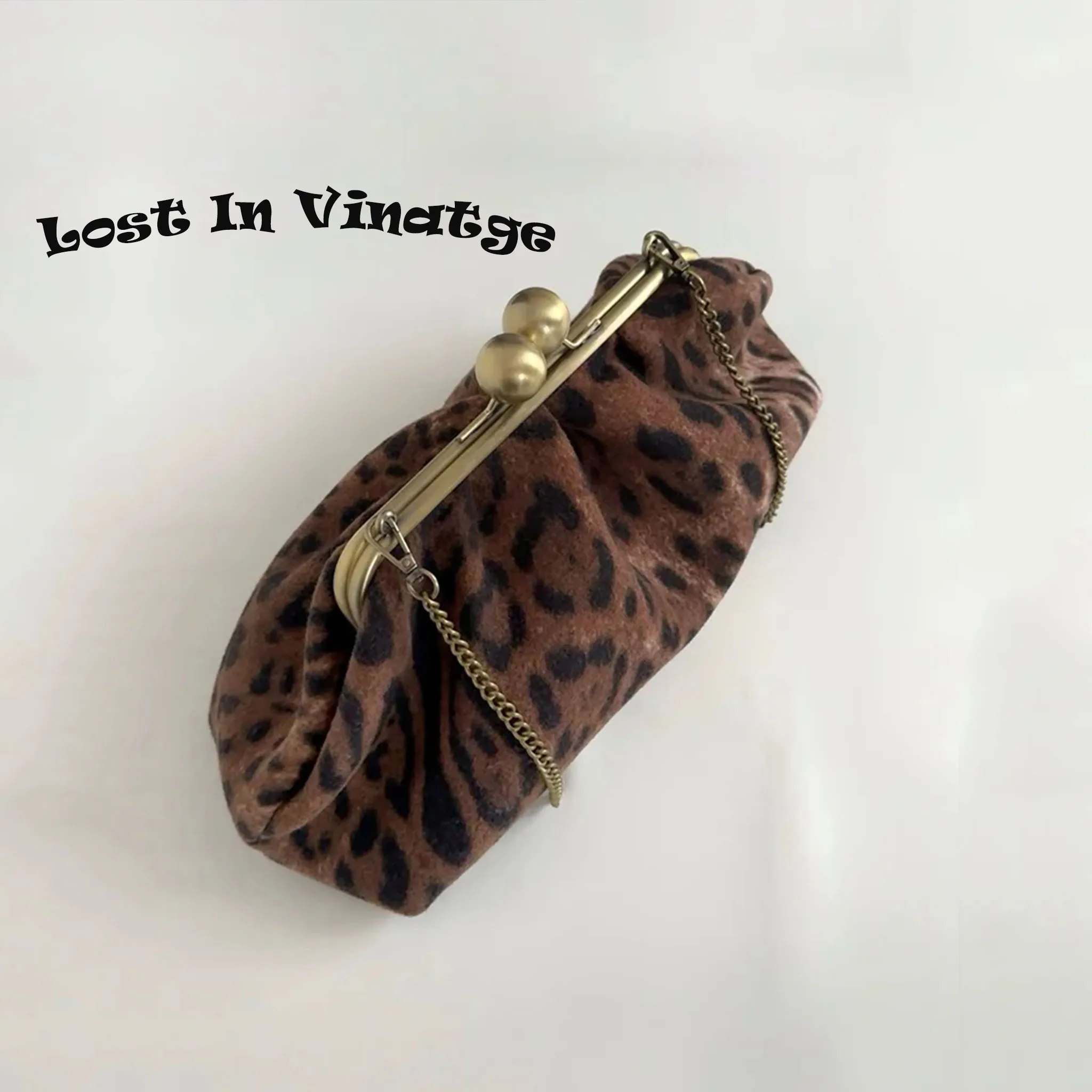 LOST IN VINTAGE Suede Leopard Grey and Black Pattern Bag Clutch Metal Frame Kiss Lock and Metal Handle Purse Clutchs 32x23x8cm