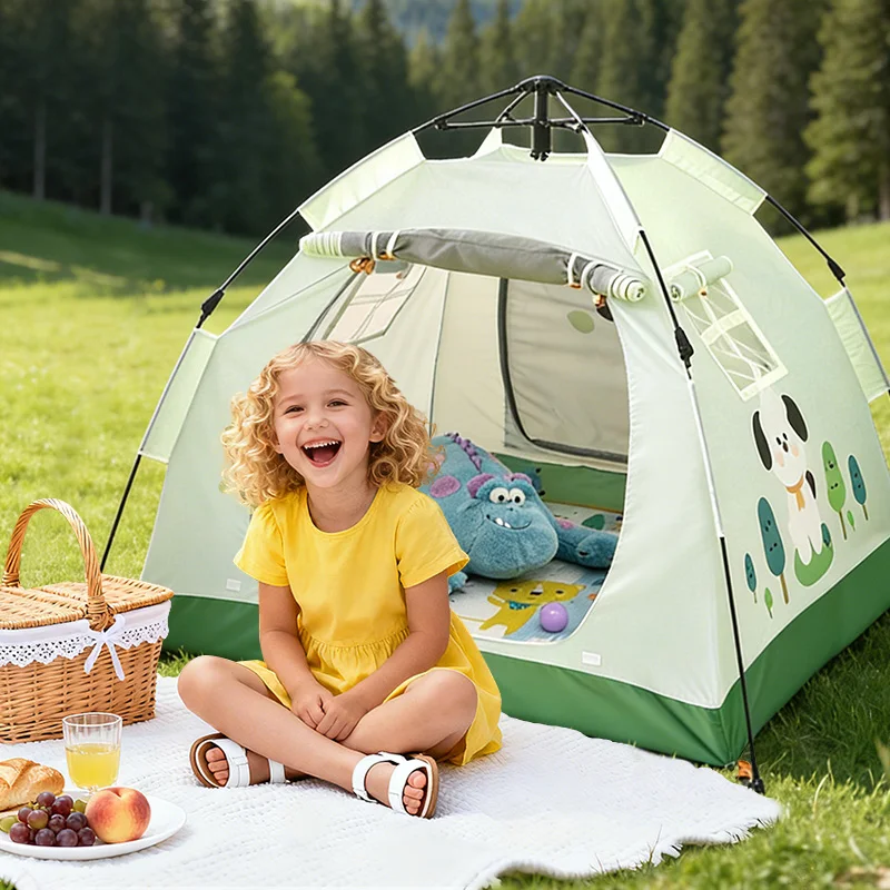 خيمة سهلة التركيب مقاومة للماء للأنشطة الخارجية والتخييم والنزهات، مثالية للاستخدام في الحدائق والساحات والمنتزهات وللعائلات