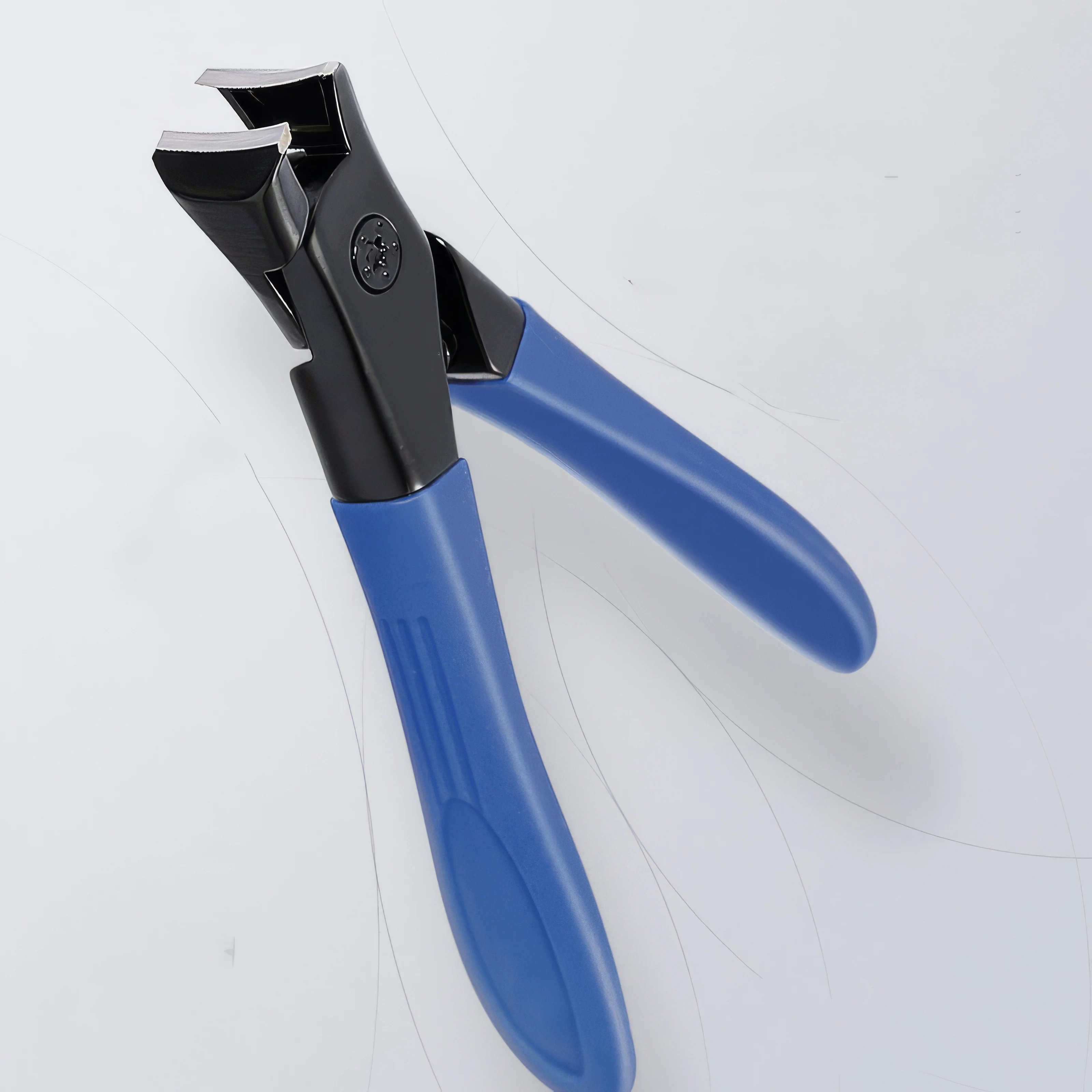 Coupe-ongles en métal bleu à grande ouverture, outil ergonomique anti-éclaboussures, facile à saisir et sans effort pour les ongles épais/dur, 1 pièce