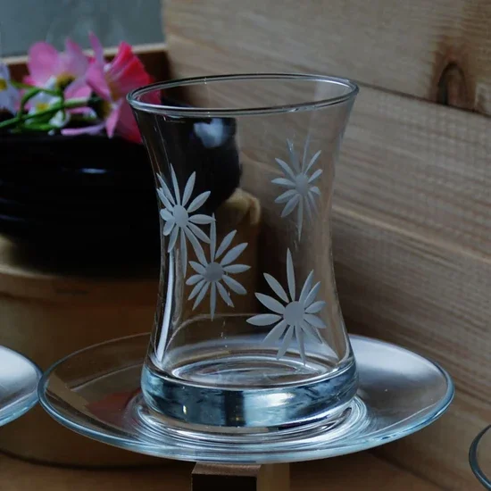 

Başak Glassyou Yıldız Misis Tea Set