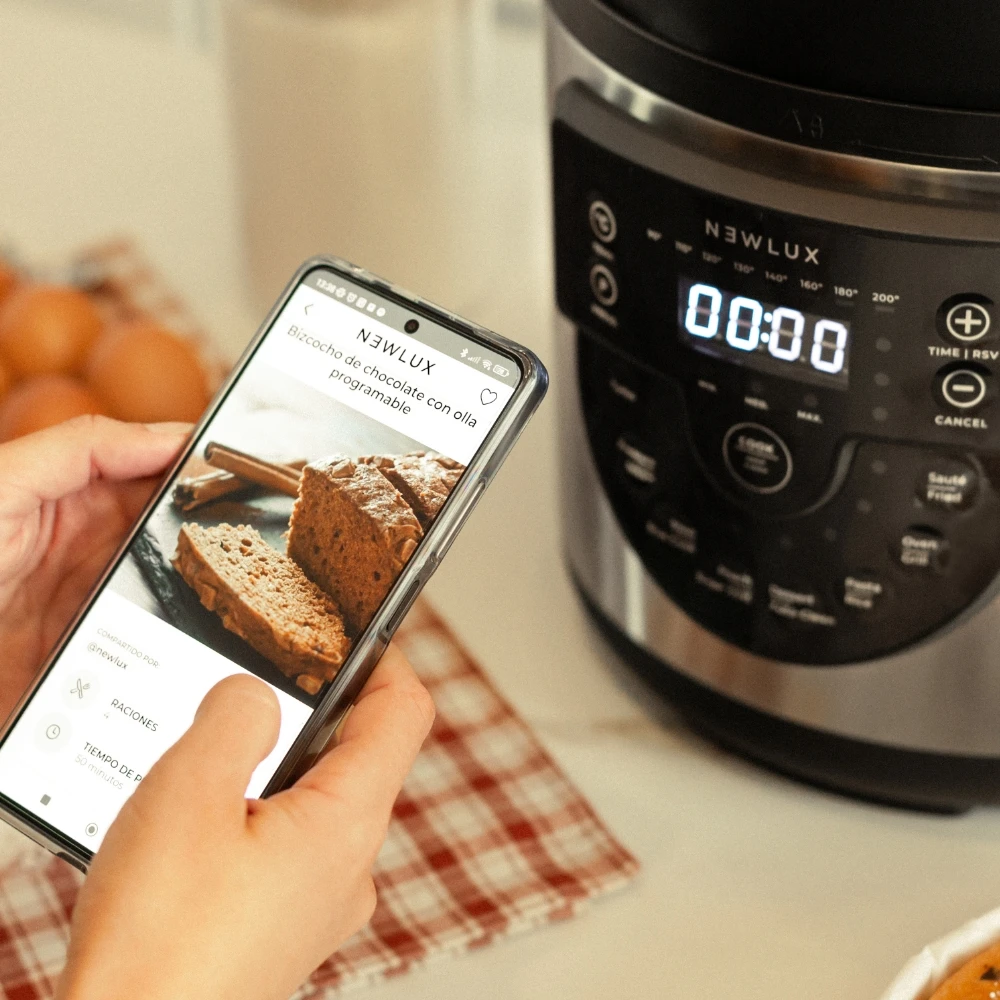 NEWLUX Olla Programable 6L Chef Pot V170 Negra, Olla a Presión con Voz, 15 Funciones, 1000W, Programable 24h, 4 Niveles Presión