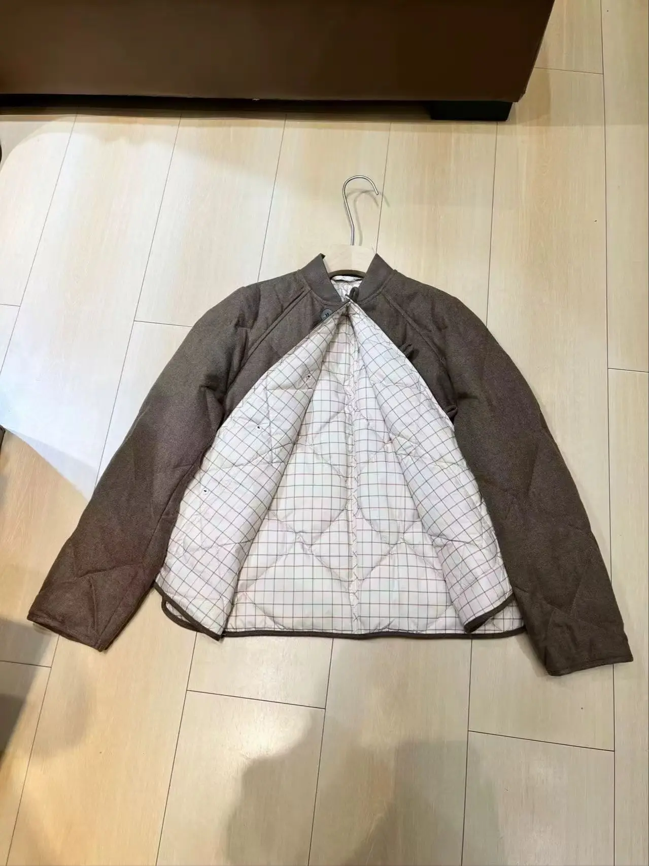 Mid-season wool-linen women's luxurious quilted short down jacket